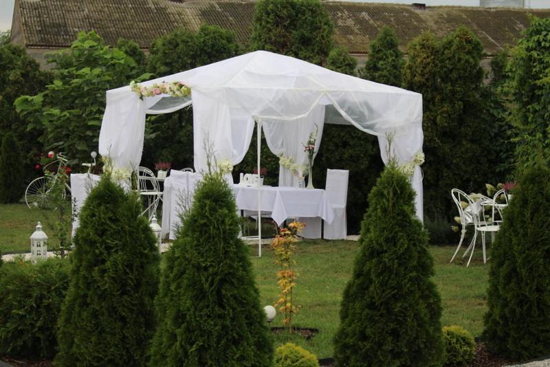 Restauracja Hotel Kassandra Września Dış mekan fotoğraf