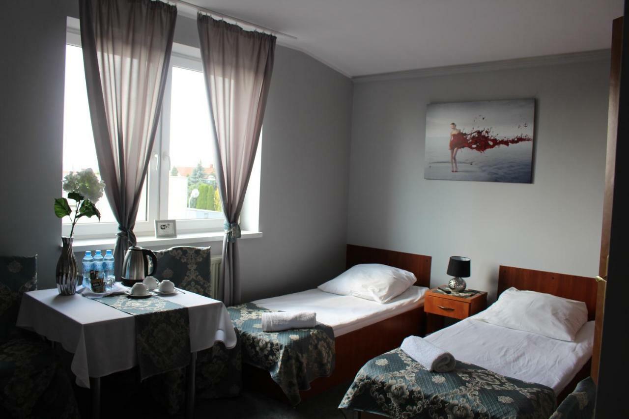 Restauracja Hotel Kassandra Września Dış mekan fotoğraf