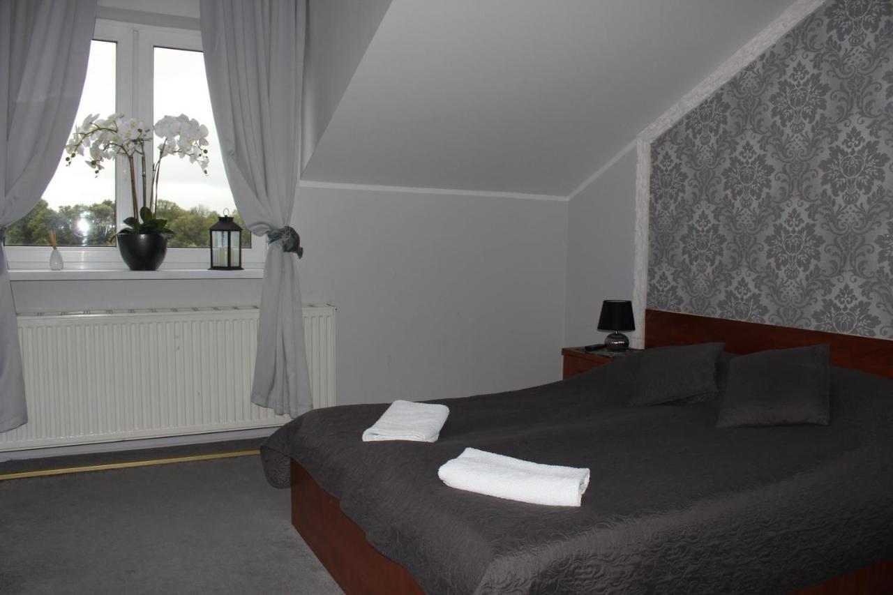 Restauracja Hotel Kassandra Września Dış mekan fotoğraf