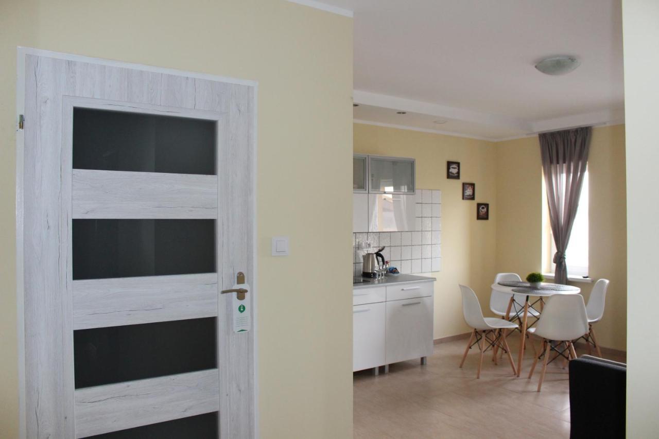 Restauracja Hotel Kassandra Września Dış mekan fotoğraf
